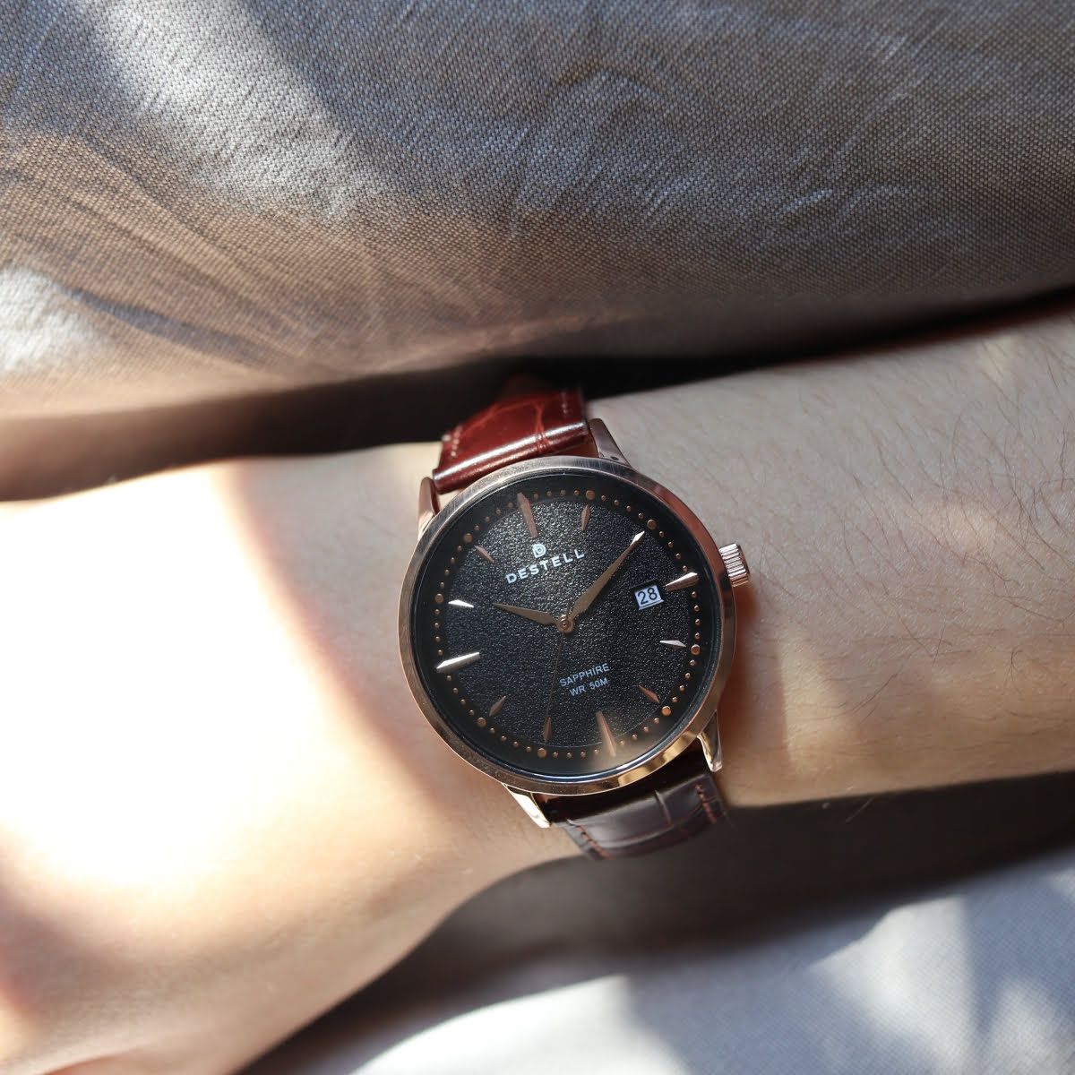 DESTELL Pictor Black Rose Gold Brown Leather Sapphire férfi karóra