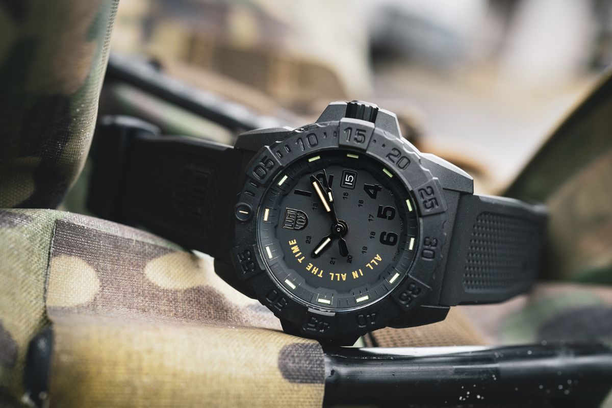 Luminox Navy Seal 3500 sorozat All In All The Time Limited Edition lifestyle