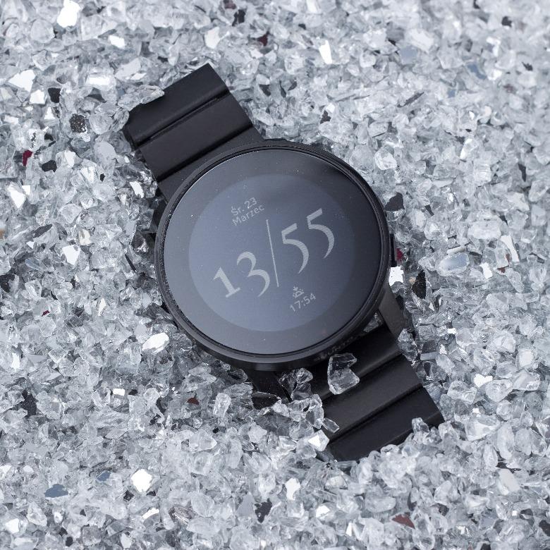 Zegarek Suunto 9 Peak Full Titanium Fekete