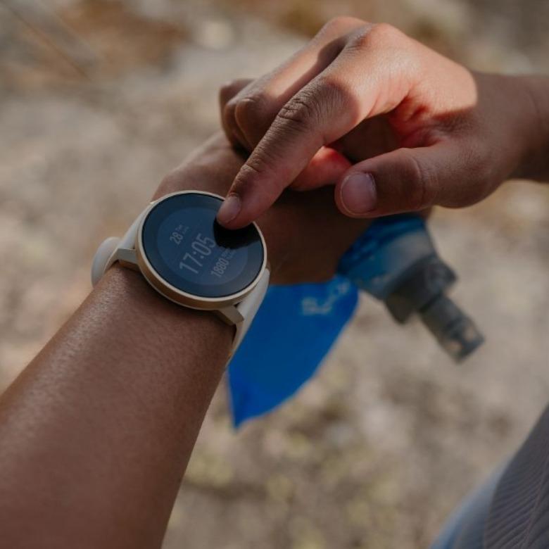 Suunto 9 Peak Pro Pearl Gold sportóra SS050824000