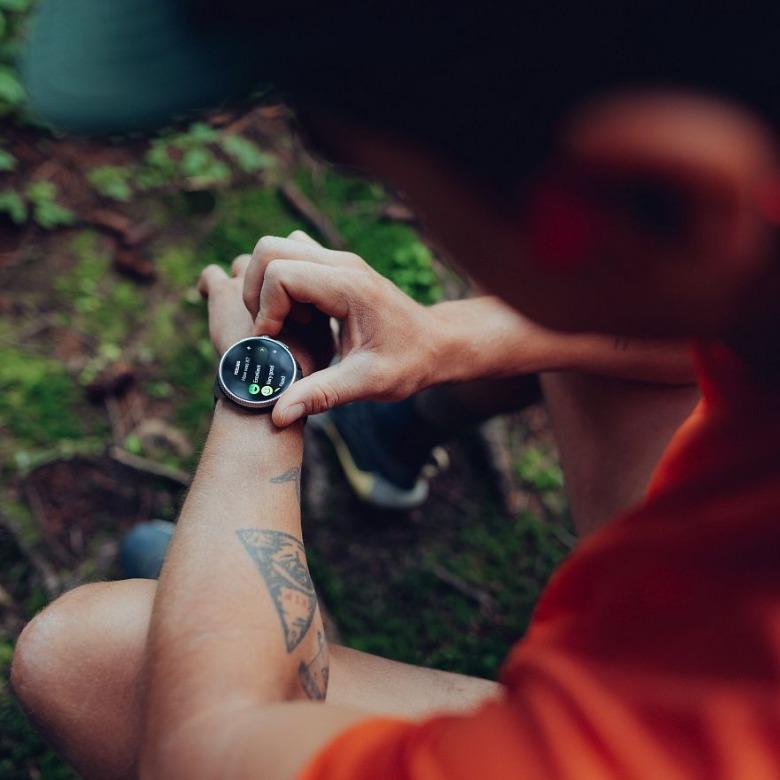 Suunto Race Titanium Charcoal + HR öv SS050932000HR