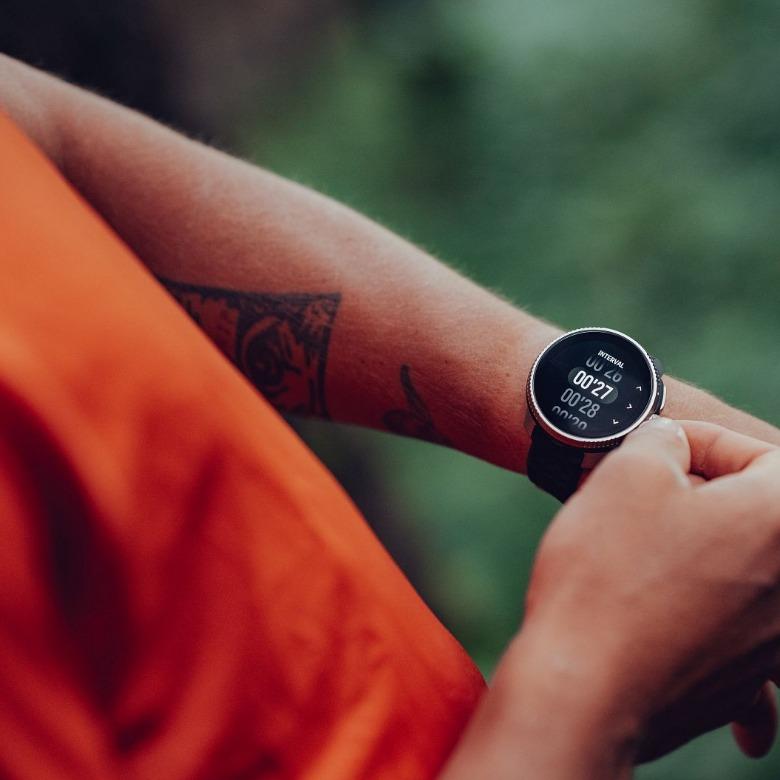 Suunto Race Titanium Charcoal + HR öv SS050932000HR