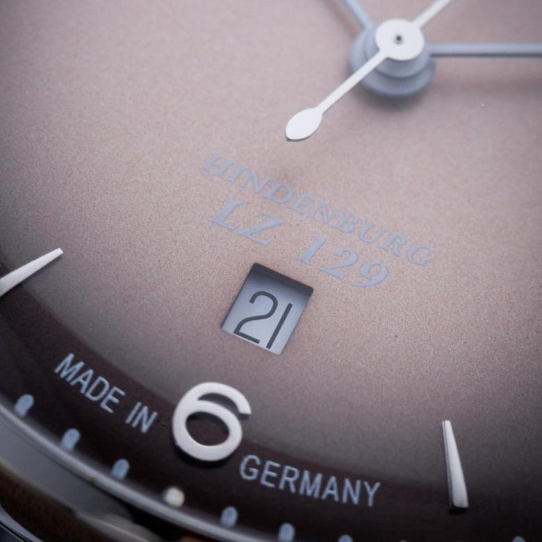 Zegarek Zeppelin 8046-5 - Datownik 